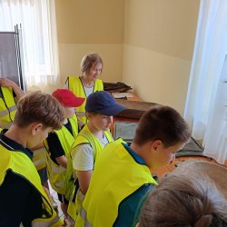 Ścieżka kulturowa związana z poznawaniem historii i kultury miejscowości Ciosmy z żurawiną w tle