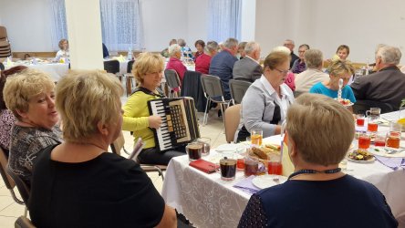 Sąsiedzki Dzień Seniora w Dąbrowicy