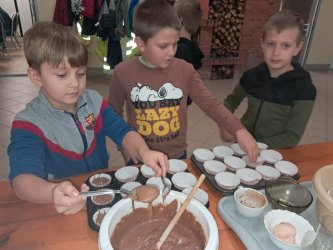 Żurawinowe Uroczysko – dzień pełen przygód w Ciosmach